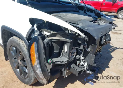 2017 Jeep Cherokee Limited 4X4 from USA, damaged, VIN 1C4PJMDS5HW602058